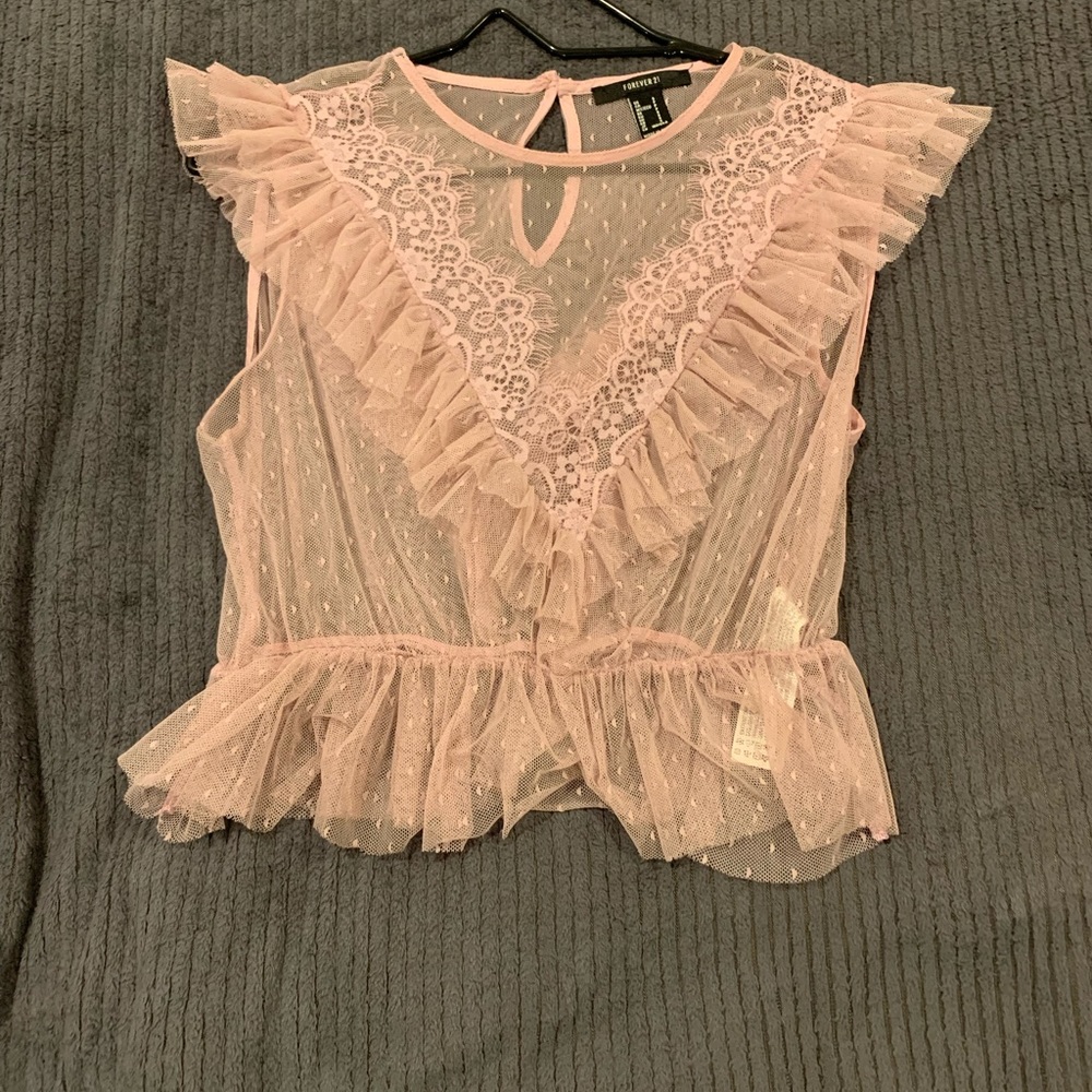 Pink cropped blouse